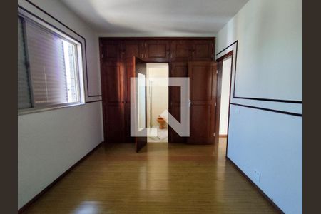 Apartamento para alugar com 3 quartos, 0m² em Santo Antônio, Belo Horizonte