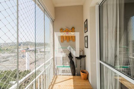 Apartamento à venda com 3 quartos, 70m² em Jardim Santa Maria, São Paulo