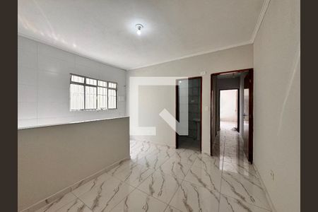 Sala de apartamento para alugar com 2 quartos, 40m² em Jardim Rina, Santo André