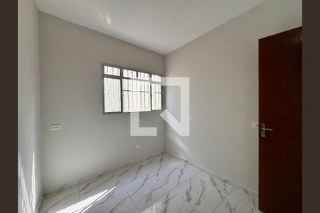 Quarto 1 de apartamento para alugar com 2 quartos, 40m² em Jardim Rina, Santo André