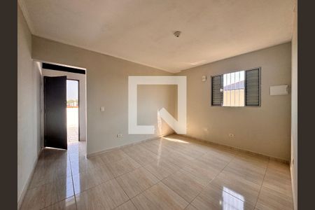 Sala/ quarto  de casa para alugar com 1 quarto, 41m² em Jardim Rina, Santo André