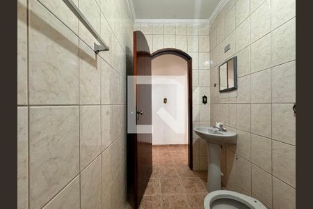 Banheiro de casa para alugar com 1 quarto, 64m² em Jardim Rina, Santo André