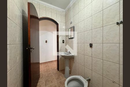 Banheiro de casa para alugar com 1 quarto, 64m² em Jardim Rina, Santo André