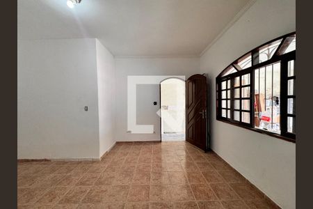 Sala/ quarto de casa para alugar com 1 quarto, 64m² em Jardim Rina, Santo André