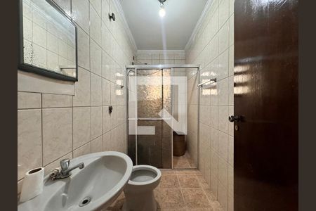 Banheiro de casa para alugar com 1 quarto, 64m² em Jardim Rina, Santo André