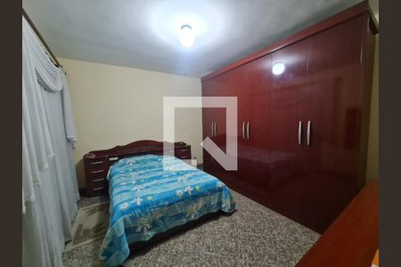 Casa à venda com 150m², 4 quartos e 1 vaga Casa à venda com 150m², 4 quartos e 1 vagaQuarto1