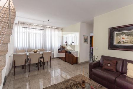 Sala 1 de apartamento à venda com 3 quartos, 210m² em Barroca, Belo Horizonte