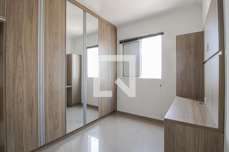 Quarto1 de apartamento para alugar com 2 quartos, 56m² em Vila Assis Brasil, Mauá