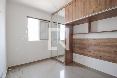 Quarto 2 de apartamento para alugar com 2 quartos, 56m² em Vila Assis Brasil, Mauá