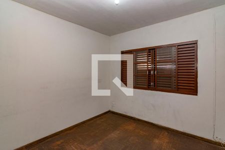 Suíte de casa à venda com 2 quartos, 227m² em Carlos Prates, Belo Horizonte