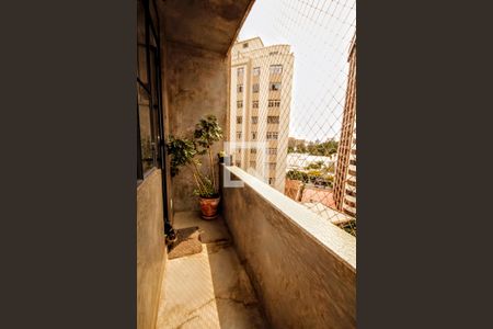 varanda 1 de apartamento à venda com 2 quartos, 106m² em Centro, Belo Horizonte