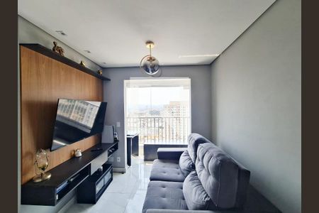 Sala  de apartamento à venda com 2 quartos, 42m² em Sanatorio Pe Bento, Guarulhos