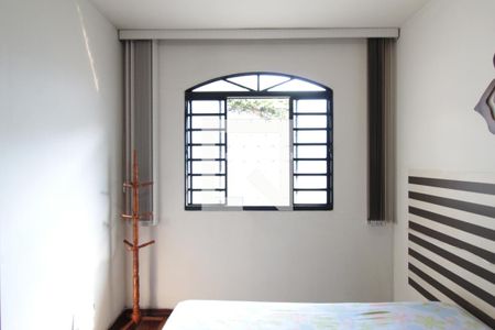 Suite de casa para alugar com 3 quartos, 100m² em Santa Amélia, Belo Horizonte