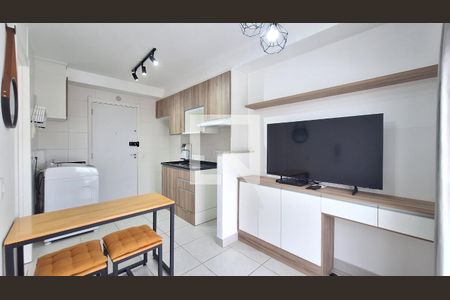 Sala/Cozinha/Área de serviço de apartamento à venda com 1 quarto, 28m² em Bom Retiro, São Paulo