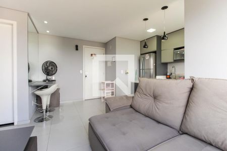 Sala de apartamento para alugar com 2 quartos, 44m² em Itaquera, São Paulo