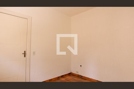 Casa para alugar com 2 quartos, 80m² em Jardim Ivone, São Paulo