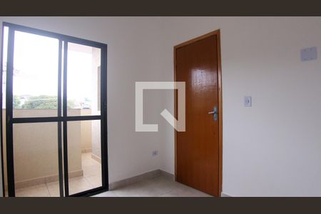 Quarto 2 de apartamento para alugar com 2 quartos, 38m² em Cidade Continental, São Paulo