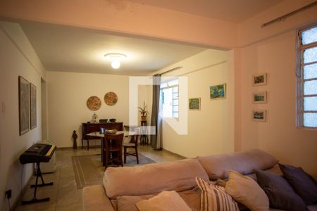 Sala de apartamento para alugar com 4 quartos, 180m² em Sagrada Família, Belo Horizonte