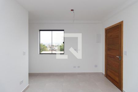 Sala/Cozinha de apartamento para alugar com 2 quartos, 32m² em Vila Nivi, São Paulo