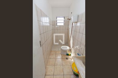 Banheiro de casa para alugar com 1 quarto, 35m² em Jardim Matarazzo, São Paulo