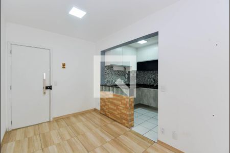 Sala de apartamento para alugar com 2 quartos, 60m² em Picanço, Guarulhos