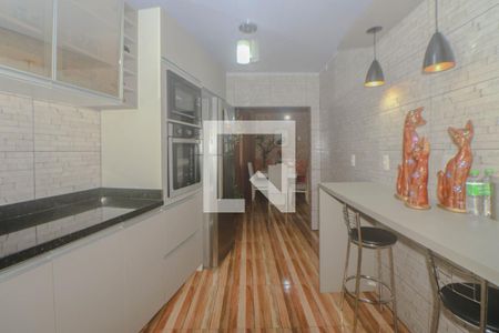 Casa à venda com 290m², 3 quartos e 1 vaga Casa à venda com 290m², 3 quartos e 1 vagaCozinha