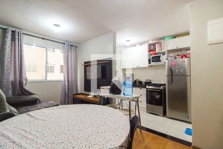 Sala de apartamento para alugar com 2 quartos, 44m² em Colônia (zona Leste), São Paulo