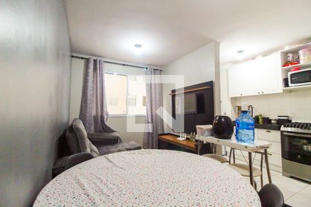 Sala de apartamento para alugar com 2 quartos, 44m² em Colônia (zona Leste), São Paulo