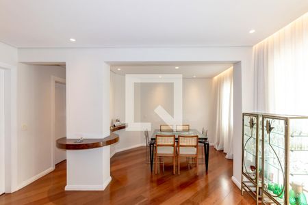 Sala de apartamento para alugar com 3 quartos, 128m² em Indianópolis, São Paulo