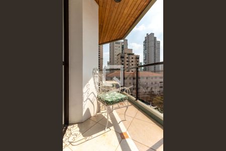 Sacada de apartamento para alugar com 3 quartos, 128m² em Indianópolis, São Paulo