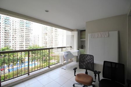 Sala - Varanda de apartamento para alugar com 2 quartos, 97m² em Barra Olímpica, Rio de Janeiro