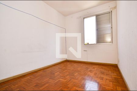 Quarto2 de apartamento à venda com 3 quartos, 125m² em Santo Antônio, Belo Horizonte