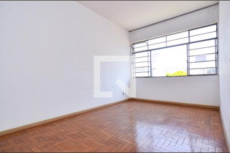 Sala de estar de apartamento à venda com 3 quartos, 125m² em Santo Antônio, Belo Horizonte