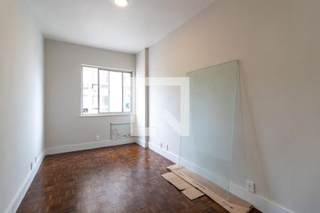 Quarto 1 de apartamento para alugar com 2 quartos, 75m² em Vila Isabel, Rio de Janeiro