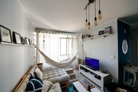 Sala de apartamento à venda com 2 quartos, 58m² em Quinta da Paineira, São Paulo