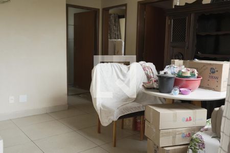 Sala de apartamento para alugar com 2 quartos, 45m² em Jardim Vitoria, Belo Horizonte