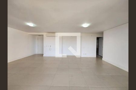 Apartamento à venda com 4 quartos, 217m² em Barra da Tijuca, Rio de Janeiro