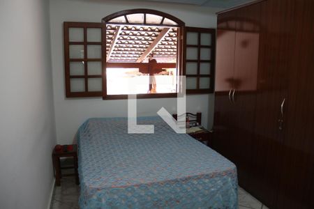 Quarto 1 de casa à venda com 2 quartos, 180m² em Diamante, Belo Horizonte