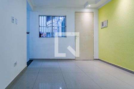 Sala de apartamento para alugar com 2 quartos, 48m² em Conjunto Residencial do Bosque, Mogi das Cruzes