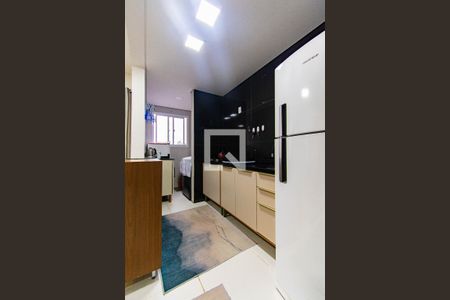 Cozinha de apartamento à venda com 2 quartos, 57m² em Fátima, Canoas