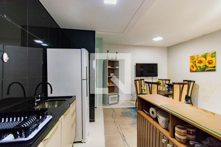 Cozinha de apartamento à venda com 2 quartos, 57m² em Fátima, Canoas