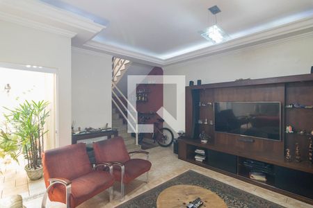 Casa à venda com 160m², 3 quartos e 4 vagasSala