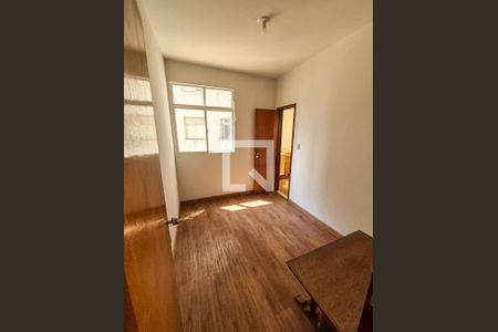 Quarto 1 de apartamento à venda com 3 quartos, 75m² em Santo Antônio, Belo Horizonte