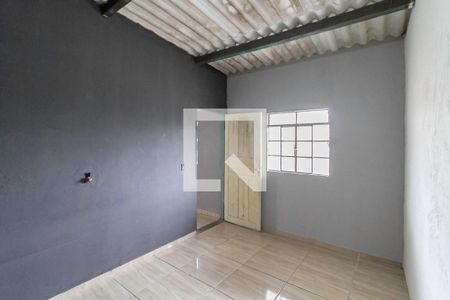 Quarto de casa para alugar com 1 quarto, 120m² em Mantiqueira, Belo Horizonte