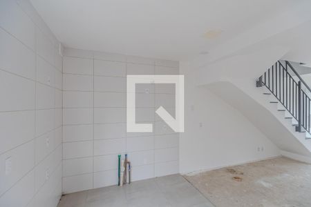 Cozinha e Área de Serviço de casa de condomínio para alugar com 2 quartos, 130m² em Vila Nova, Porto Alegre