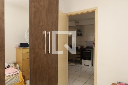 Quarto 2 de apartamento para alugar com 2 quartos, 49m² em Parque Savoi City, São Paulo