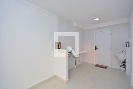 Sala/Cozinha de apartamento para alugar com 1 quarto, 31m² em Socorro, São Paulo