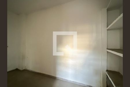 Quarto 1 de casa para alugar com 5 quartos, 90m² em Vila Guedes, São Paulo