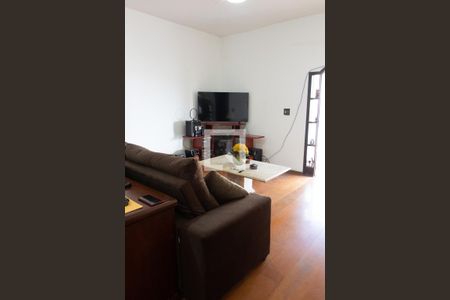 SALA de casa à venda com 2 quartos, 190m² em Vila Nogueira, Campinas