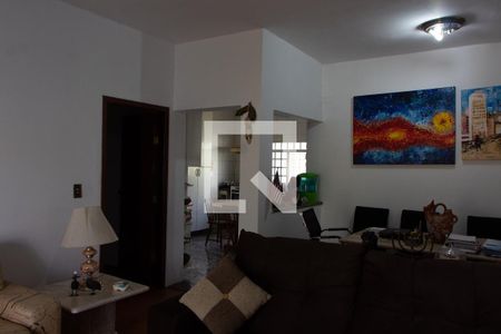 SALA de casa à venda com 2 quartos, 190m² em Vila Nogueira, Campinas